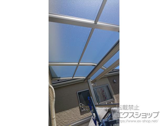 千葉県鎌ケ谷市ののバルコニー・ベランダ屋根 ヴェクターテラス R型 屋根タイプ 単体 積雪〜20cm対応 施工例