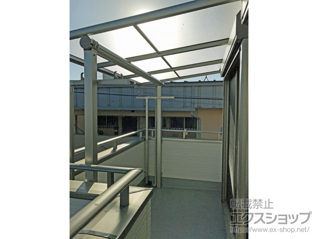 千葉県習志野市ののバルコニー・ベランダ屋根 ヴェクターテラス F型 屋根タイプ 単体 積雪〜20cm対応 施工例