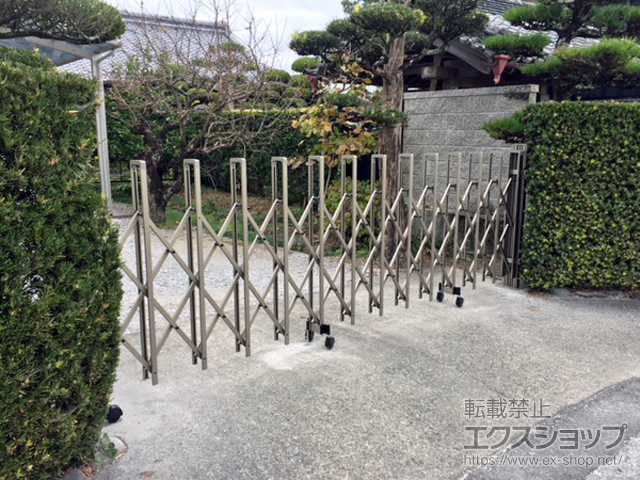 高知県南国市ののカーゲート トリップゲート RB型 ノンレール 片開き 38S 施工例