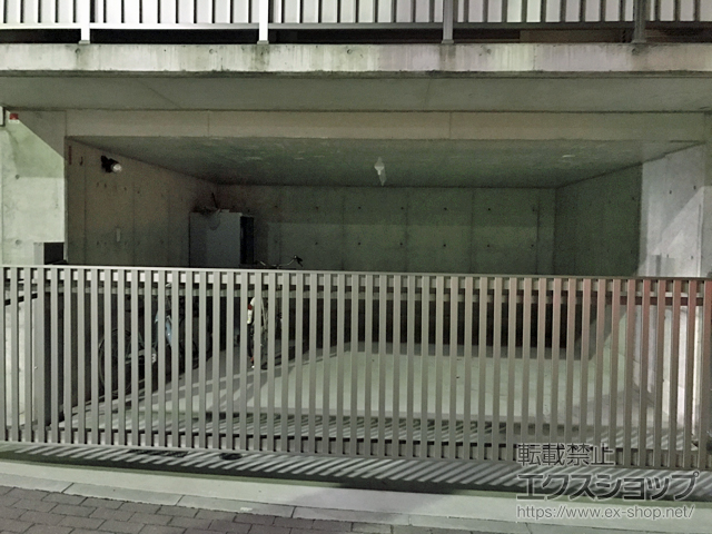 兵庫県神戸市ののカーゲート 【特注】ワイドオーバードアS4型 電動式 施工例