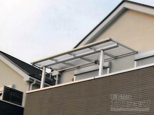 千葉県鎌ケ谷市のYKKAPのバルコニー・ベランダ屋根 ヴェクターテラス F型 屋根タイプ 単体 積雪～20cm対応 施工例