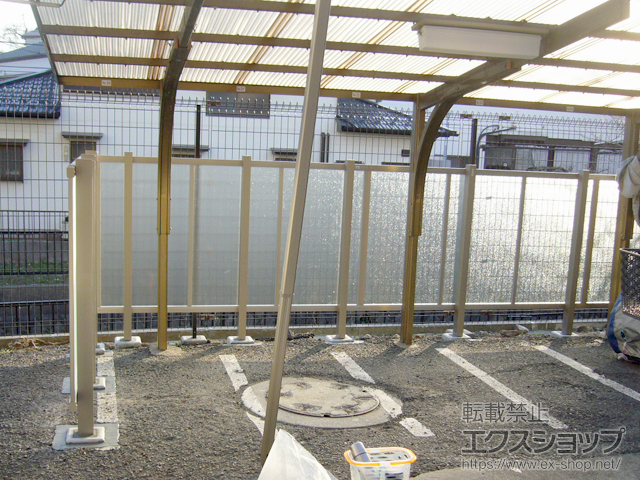 神奈川県横須賀市ののフェンス・柵 ライシスフェンス P型 ポリカーボネート アルミ多段柱使用〈パネル1段〉 施工例