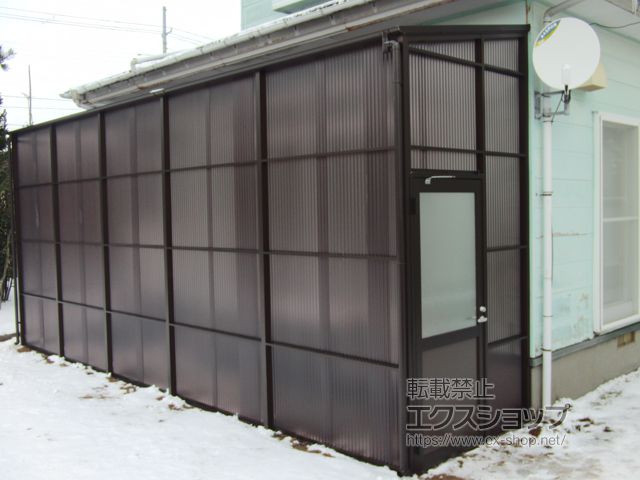 秋田県潟上市ののストックヤード ストックヤードII 片側ドア付きタイプ 積雪〜50cm対応 施工例