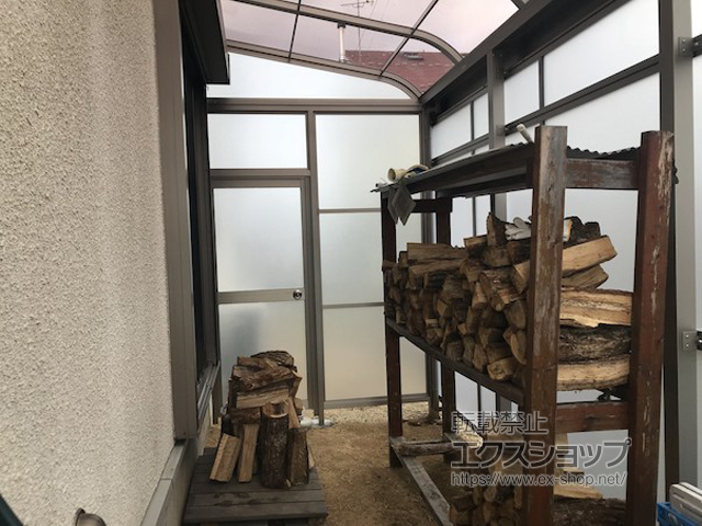 滋賀県東近江市ののストックヤード スピーネストックヤードR型 パネルタイプ 積雪〜20cm対応 施工例