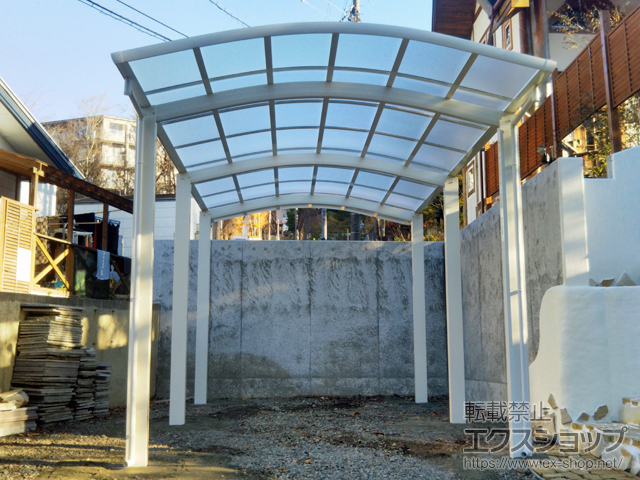 山梨県南都留郡山中湖村ののカーポート レイナワンポートグラン50 積雪50cm対応 施工例