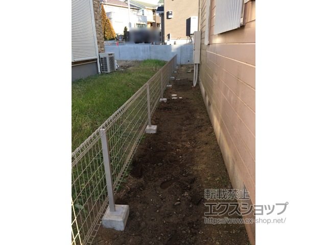 茨城県龍ケ崎市ののフェンス・柵 メッシュフェンス G10-R 自由柱 *m販売 施工例