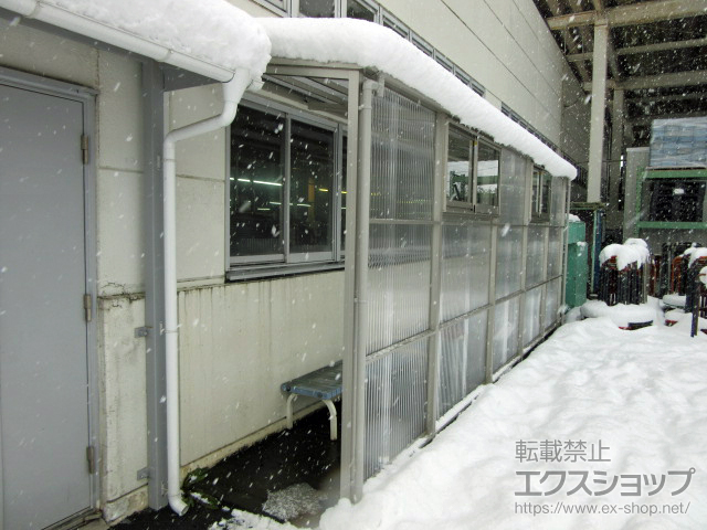 岩手県奥州市ののストックヤード ストックヤードII 積雪50cm対応 片側ドア付きタイプ 施工例