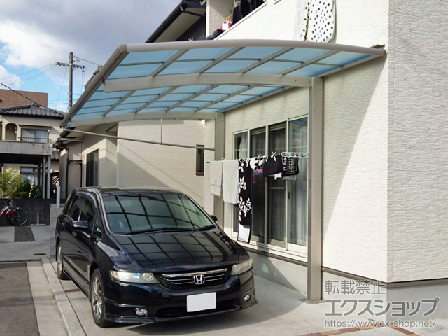 愛媛県松山市ののカーポート レイナポートREグラン 前下がり 積雪〜20cm対応 施工例