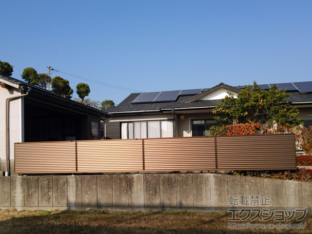 鹿児島県枕崎市ののフェンス・柵 ミエーネフェンス 目隠しルーバータイプ 自由柱施工 施工例