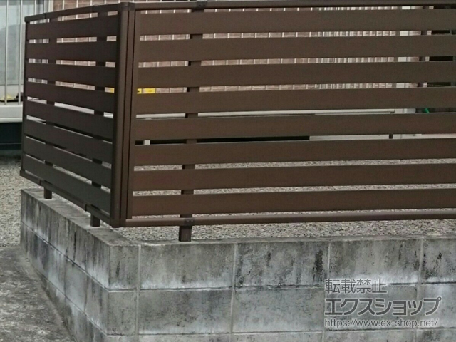 鹿児島県曽於市ののフェンス・柵 シンプレオフェンスSY1型 横スリット 施工例