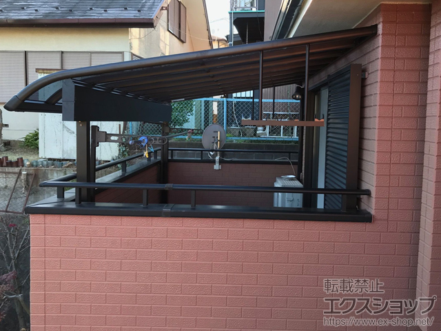神奈川県横浜市ののバルコニー・ベランダ屋根 ヴェクターテラス R型 1500 屋根タイプ 単体 積雪〜50cm対応 施工例
