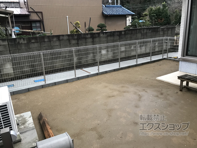 千葉県佐倉市ののフェンス・柵 イーネットフェンス2F型 自由柱施工 施工例