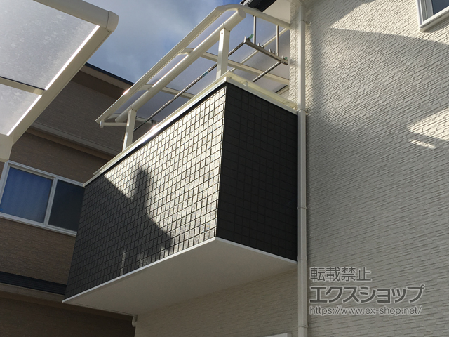 大阪府泉北郡忠岡町ののバルコニー・ベランダ屋根 ヴェクターテラス R型 屋根タイプ 単体 積雪〜20cm対応 施工例