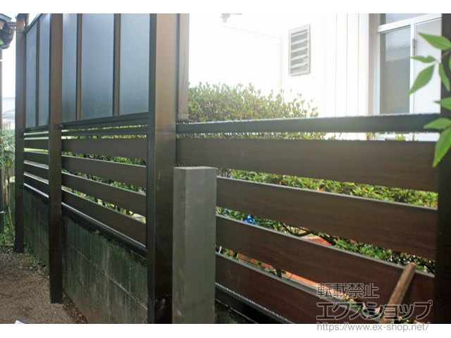 宮崎県小林市ののフェンス・柵 モクアルフェンス 横板タイプ 自由柱施工 施工例