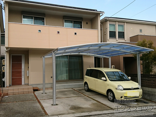 愛知県名古屋市ののカーポート ネスカR (ラウンドスタイル) ワイド 積雪〜20cm対応 施工例