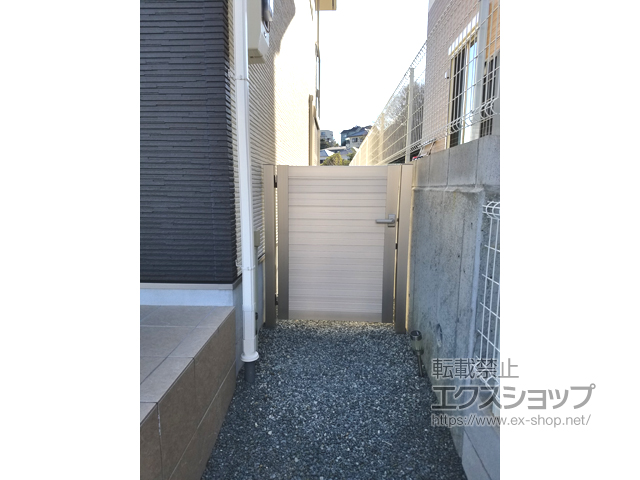 兵庫県神戸市のの門扉 シンプレオ門扉5型 横目隠し 片開き 門柱使用 施工例