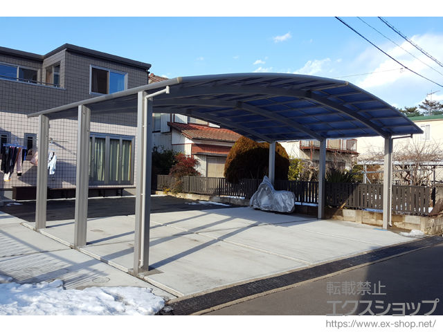 茨城県つくばみらい市ののカーポート レイナトリプルポートグラン　積雪〜20cm対応 施工例