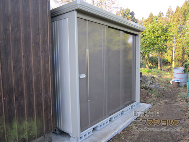 大分県由布市のの物置・屋外倉庫 Mr.ストックマンダンディ 一般型 2532×2622×2110 ND-2526-B 施工例
