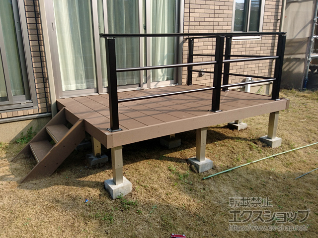 福岡県小郡市ののウッドデッキ リウッドデッキ 200 施工例