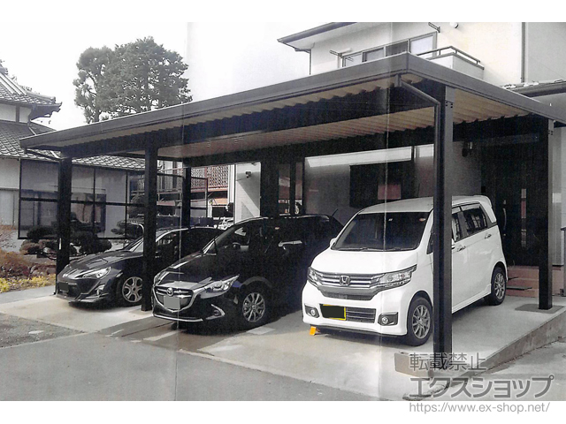 静岡県御殿場市のLIXIL リクシル（トステム）のカーポート テリオスポートIII 3000 3台用 横連棟 角柱6本仕様 積雪〜100cm対応 施工例