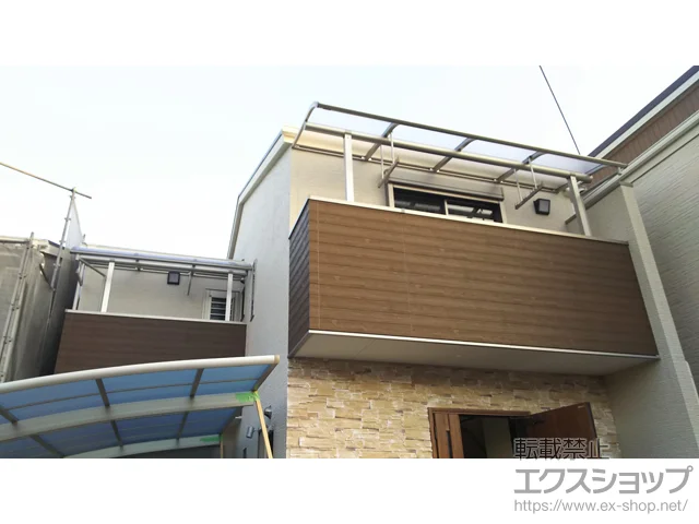 大阪府守口市のYKKAPのバルコニー・ベランダ屋根 ヴェクターテラス R型 屋根タイプ 単体 積雪～20cm対応 施工例