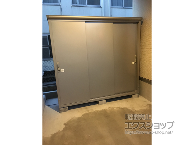 東京都足立区のの物置・屋外倉庫 エスモ 一般型 2100×900×1959 ESE-2109A-SS 施工例