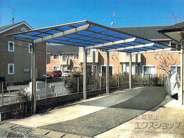 福岡県筑紫郡那珂川町ののカーポート フーゴF (フラットスタイル) 縦連棟 積雪〜20cm対応 施工例