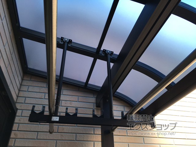 大阪府守口市ののバルコニー・ベランダ屋根 ヴェクターテラス R型 1500 屋根タイプ 単体 積雪〜50cm対応 施工例