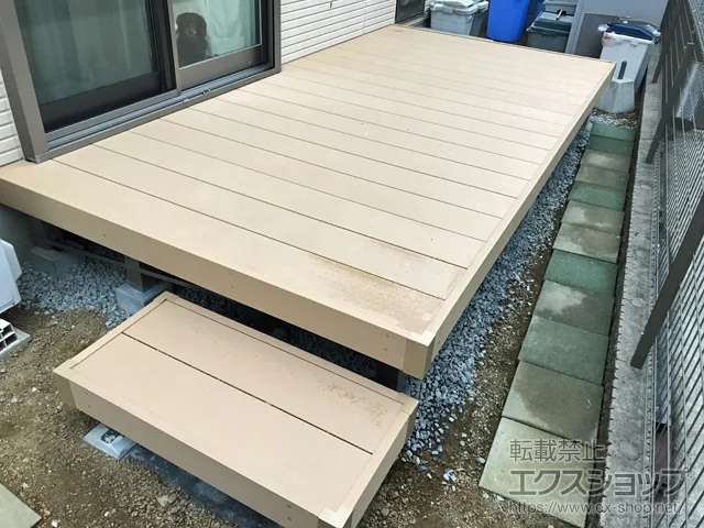 長崎県長崎市のYKKAPのウッドデッキ リウッドデッキ 200 施工例