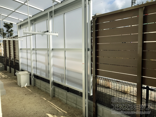 広島県福山市ののフェンス・柵 アーバンフェンス 横貼9段 すき間10ｍｍ 施工例