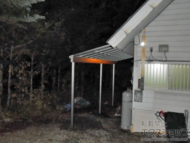 山梨県北杜市ののテラス屋根 スピーネ F型 3000 テラスタイプ 連棟 積雪〜100cm対応 *破風付け納まり 施工例