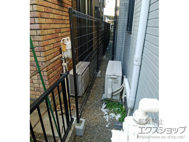 東京都大田区ののフェンス・柵 メッシュフェンス M0 間仕切柱 施工例