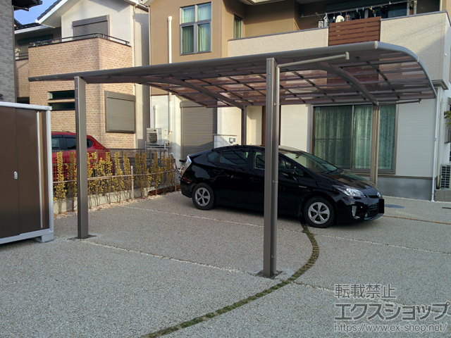 愛知県稲沢市ののカーポート ネスカR (ラウンドスタイル) ワイド 積雪〜20cm対応 施工例