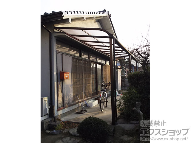 広島県広島市ののテラス屋根 プレシオステラス R型 テラスタイプ 連棟　積雪〜20cm対応 施工例