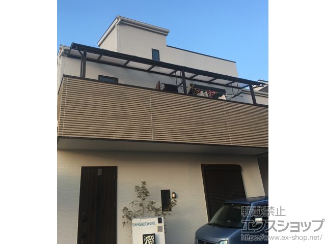 大阪府東大阪市ののバルコニー・ベランダ屋根 プレシオステラス R型 屋根タイプ 連棟 積雪〜20cm対応 施工例
