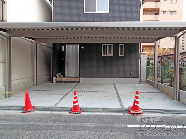 広島県福山市ののカーポート テリオスポートIII 1500 3台用 角柱4本仕様 積雪〜50cm対応 施工例