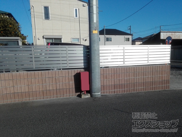 神奈川県平塚市のLIXIL リクシル(新日軽)のフェンス・柵 セレビューフェンス R3型 自在柱 施工例