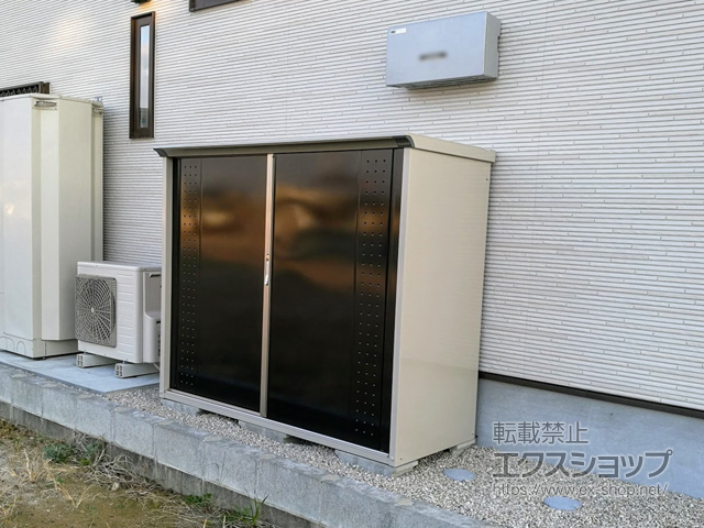 福岡県三潴郡大木町のの物置・屋外倉庫 グランプレステージジャンプ 1879×750×1600 GP-197B-F-CK 施工例