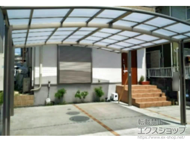 埼玉県八潮市ののカーポート ネスカR (ラウンドスタイル) ワイド 積雪〜20cm対応 施工例