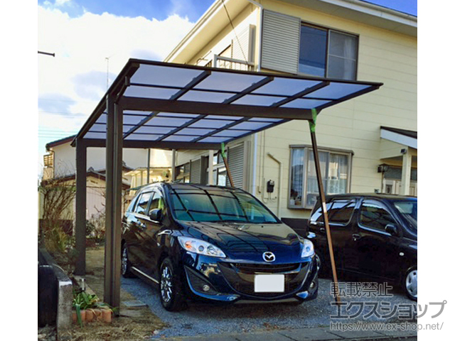 栃木県鹿沼市ののカーポート ソリッドポート 積雪〜20cm対応 施工例