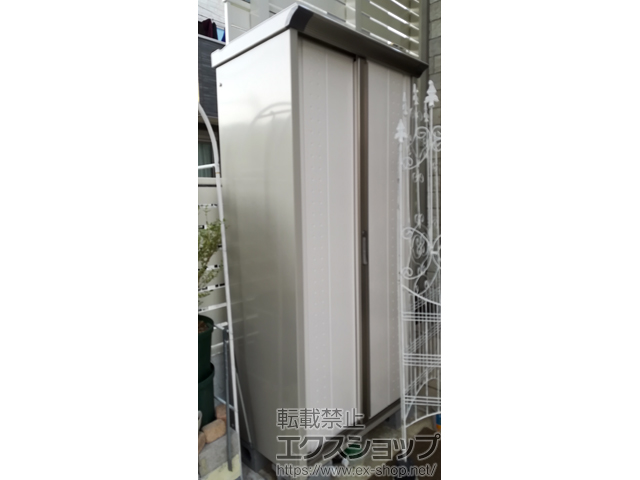 埼玉県川口市のの物置・屋外倉庫 グランプレステージジャンプ 920×530×1900 GP-95AF-SW 施工例