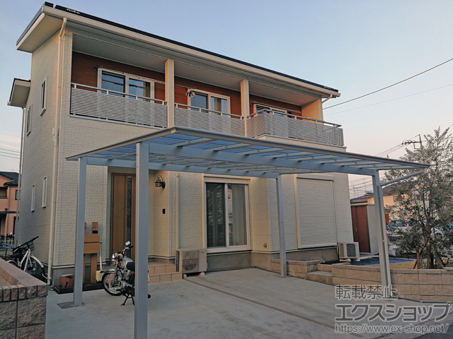 埼玉県久喜市ののカーポート ソリッドポート ワイド 積雪〜20cm対応 施工例