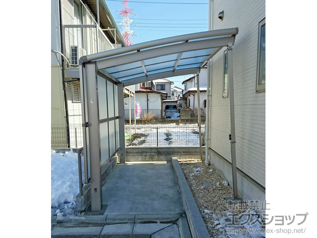 埼玉県狭山市ののサイクルポート・駐輪場 フーゴRミニ (ラウンドスタイル) 積雪〜20cm対応 施工例