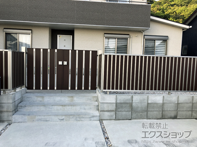 高知県香南市ののフェンス・柵 ルシアスフェンスF01型 たて目隠し 木調カラー 自由柱施工 施工例