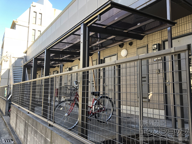 千葉県千葉市ののサイクルポート・駐輪場 フーゴFミニ (フラットスタイル) 縦連棟 積雪〜20cm対応 施工例