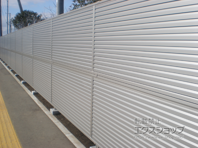 宮城県石巻市ののフェンス・柵 メッシュフェンス M0 間仕切柱 施工例