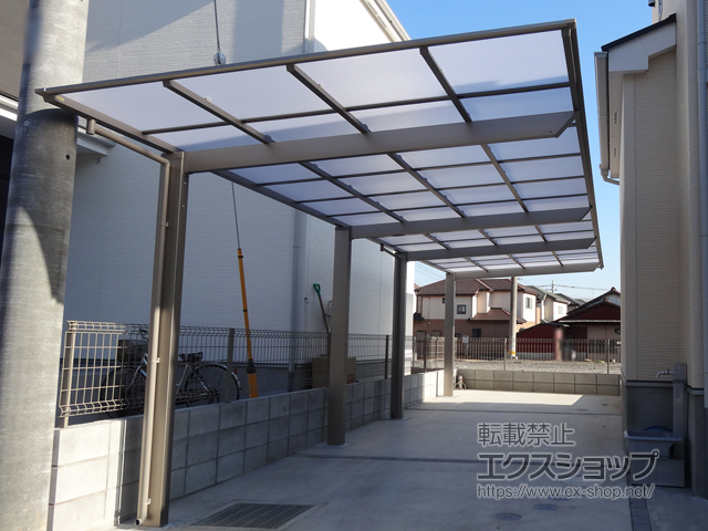 埼玉県桶川市ののカーポート ソリッドポート 縦連棟 積雪〜20cm対応 施工例