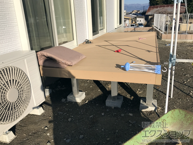 山梨県南アルプス市ののウッドデッキ リウッドデッキ 200 施工例