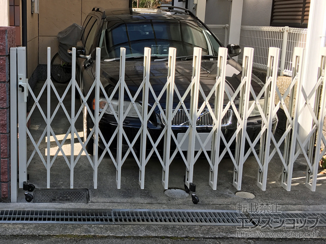 大阪府池田市ののカーゲート アルシャインII M型 Aタイプ ノンレール 片開き 310S 施工例