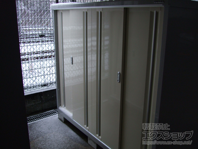 東京都立川市のの物置・屋外倉庫 シンプリー 一般型 1940×905×1603 MJX-199D-FW 施工例